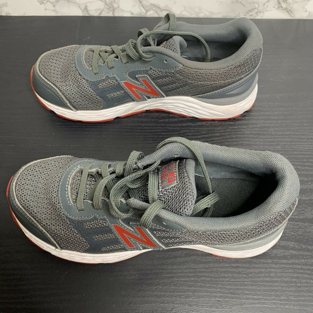 New Balance Womens Size 5.5 Tech Ride Grey/Red - Picture 2 of 8